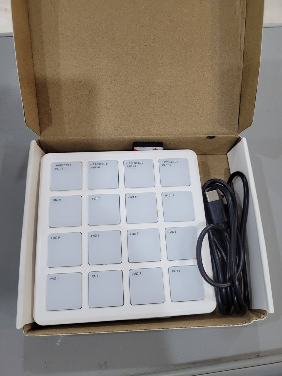 من رخصة الادمن كيبورد ميدي 25 الف


**إذا كنت صاحب هذا الإعلان وتريد حذفه لأي سبب، رجاءا أرسل رسالة إلى الدعم الفني**