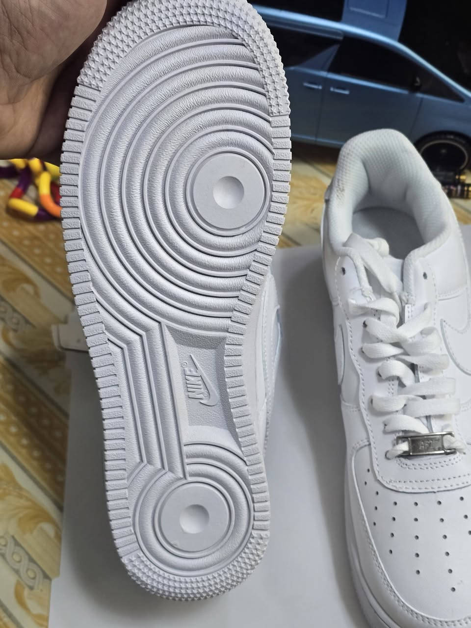 نايك ايرفورس ون جديد مو باله صنع فتنام وكاله  الاصلي
متوفر قياسات👇👇
 قياس 43 طول 27.5
قياس 42 طول قدم 26.5


**إذا كنت صاحب هذا الإعلان وتريد حذفه لأي سبب، رجاءا أرسل رسالة إلى الدعم الفني**