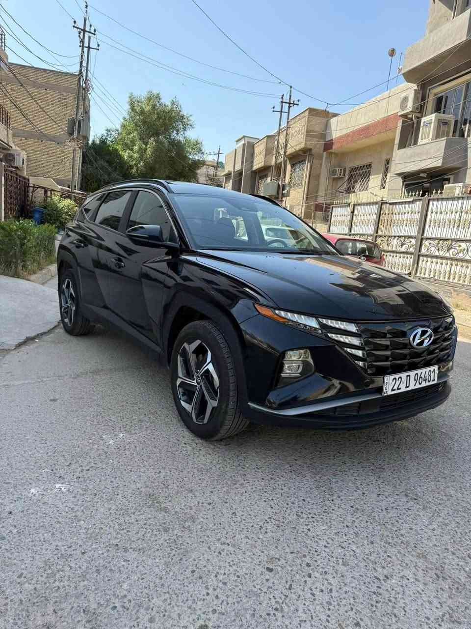 توكسان موديل 2022
محرك 2500 

بصمة تشغيل 

تشغيل عن بعد 

فتحه سقف

تدفئه كشنات

شاشه ديجتال تتغير مع مود القياده

كشن كهرباء

جنطه كهرباء

اناره داخليه 7 الوان

شحن موبايل واير ليس

رادار امامي خلفي جانبي

قياده ذاتيه 

تنبيه الخروج عن المسار

اشاير مري 

نقاط عمياء 

مانع تصادم امامي خلفي

شاشة كبيره

كاميرا دواره 

تبريد لمس شاشه منفصل 

اوتو هولد + اطفاء ذاتي

انضمة قيادة درايف مود 

مانع انزلاق 

ترحيب 

سايد بريك بصمة

شاشة اعطال 

تبريد قطعتين

صور الحادث بالمنشور بدون ايرباك 

بغداد حي العامل

***********

السعر 180 وبيها مجال بسيط

بيع او  مراوس

