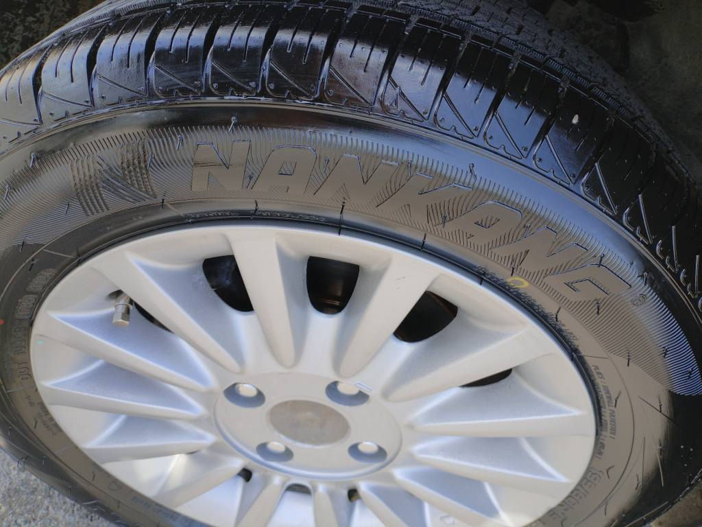 ویل کەپی سەنی بیلادی ناوپڕ بۆفرۆشتن یان بۆگۆڕینەوە بەویل کەپی تیجاری.تایەکانی حەفتەیەکە بەستومە تایی نایکنی عەسلیم بەستوە. ویلەکان بێ بۆیاخە یەک تاکیان شوختی هەیە.بێ تەقوی بێ خواری ویلەکان تابڵیت خاوێنوو جوانن هەر کەس مشتەریە لەخزمەتیام لەسلێمانی. *********** السليمانية, العراق
