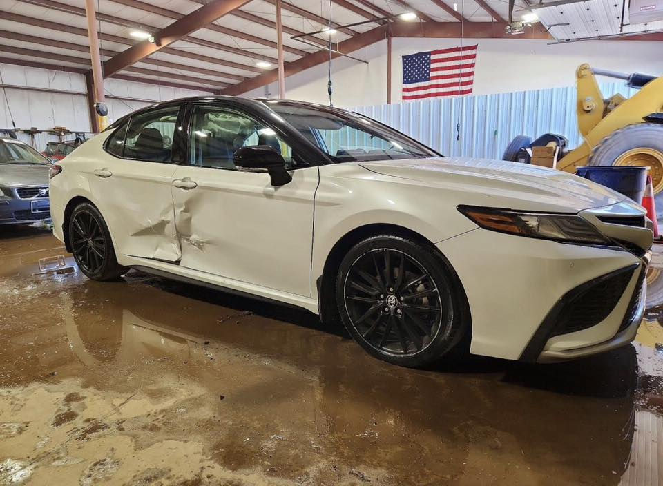 ♦️شركة النخبة - ELITE للمزادات وتجارة السيارات♦️

🔸السلام عليكم ..
♦️نوع السيارة …
♦️TOYOTA - CAMRY - XSE - 2024♦️

♦️تاريخ المزايدة غداً الثلاثاء بعد الخامسة مسائاً
♦️2026 - 5 - 12

🔸عداد المسافات - 27 الف ميل فقط .
🔸الاسطوانات - 6 سلندر .
🔸حجم المحرك - 3.5 .
🔸الوقود - بانزين .

♦️الأضرار  :- حسب الصور المرفقة

🔸للدخول الى المزاد او شراء سيارة
🔸او اي استفسار يرجى التواصل مع …

♦️شركة الخبة - ELITEللمزادات وتجارة السيارات♦️

🔹عثمان الناصر - ‭0774 810 7610‬

📍صلاح الدين - قضاء العلم - قيصرية الخالد📍
