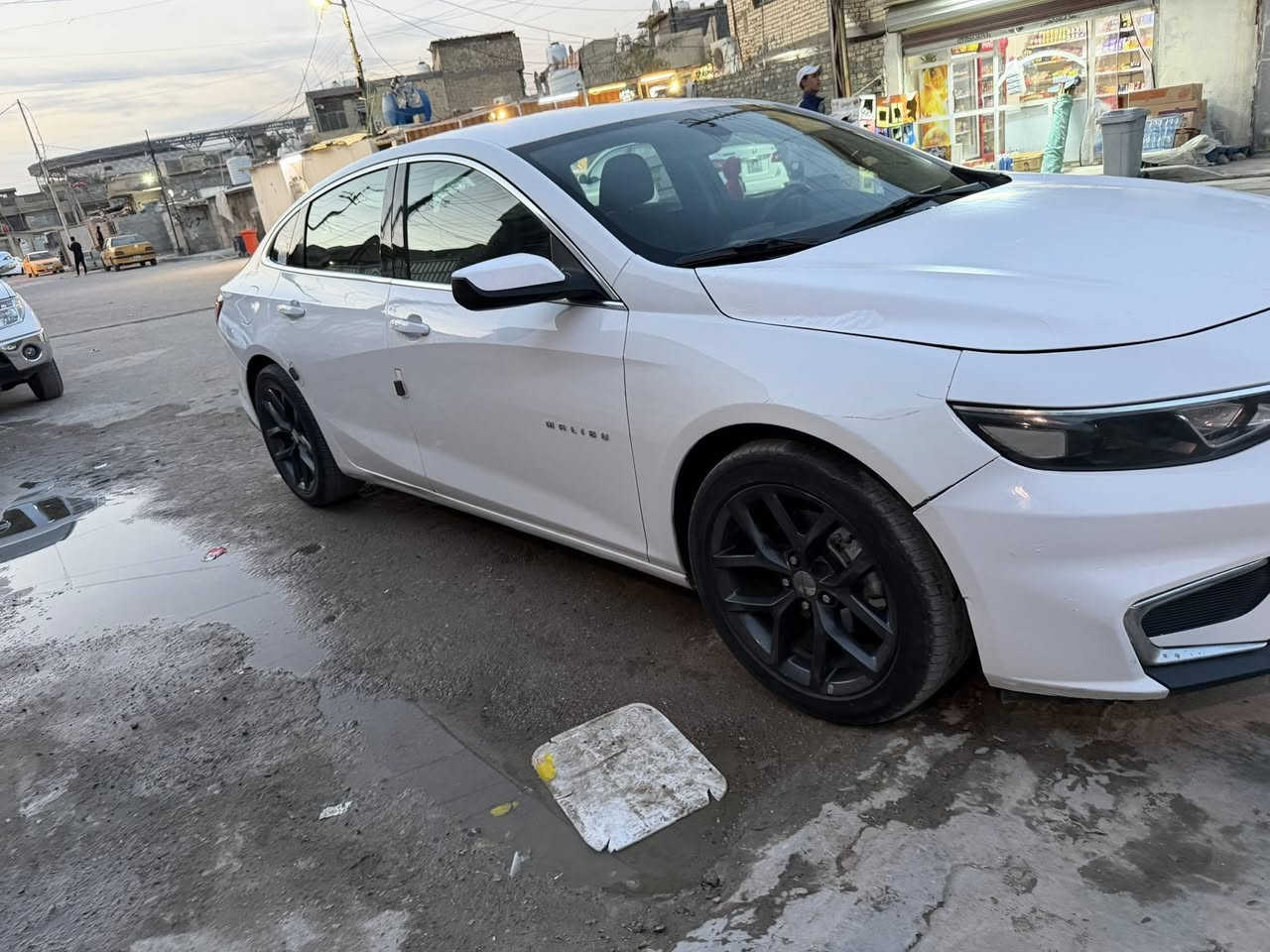 ماليبو للبيع موديل 2017 سياره وارد امريكي حادثة  جاملغ بدون دواخل والباقي مكفولة سيارة جديدة موصفات بصمة شاشة محرك كير مكفولات سيارة جاهزة رقم اربيل تريد وكالة تريد تحويل سعر 83 ورقه مكان سيارة بغداد الرصافة رقمي ‭0773 440 2213‬
