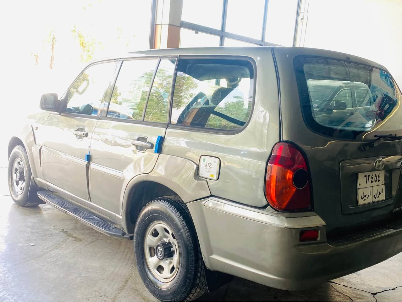 هؤنداي تريكان 2002 گير عادى  بەشەرتی  گێر ومەکینە و تەبریدو  ھەموگیانی  بەشەرت 
سنەوی  بەسەرچوە حیزام سبوخە لێدانی  نیە 
سەیارەکە زۆر جوانە مالێ دۆستە 
سعری 47وەرەقە کمیک مجال
لەکۆ یە دادەنیشم 
***********
*********** كويسينجاك, أربيل

