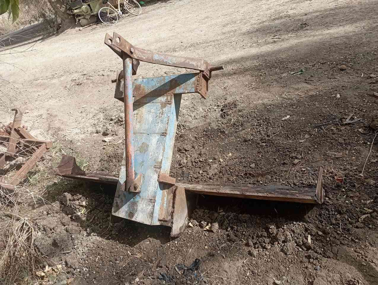 سلام عليكم البيع غراض عنتر فدان خرماشه ديج معدلان مكان بابل جبله ***********
