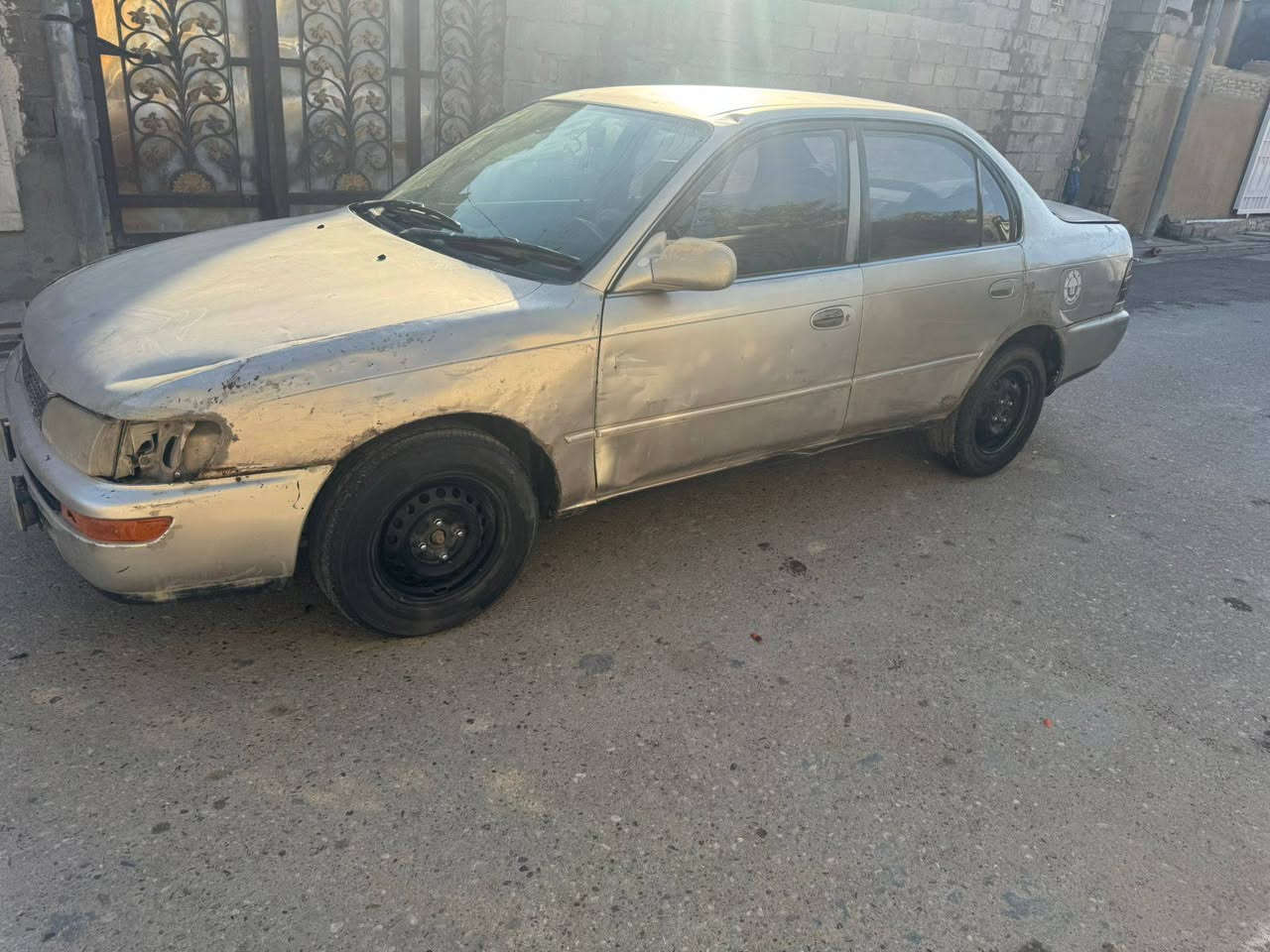 السلام عليكم
للبيع كولا 93 محرك وكير نظيفات رقم بغداد السعر 38 وبيها مجال 

***********

***********
