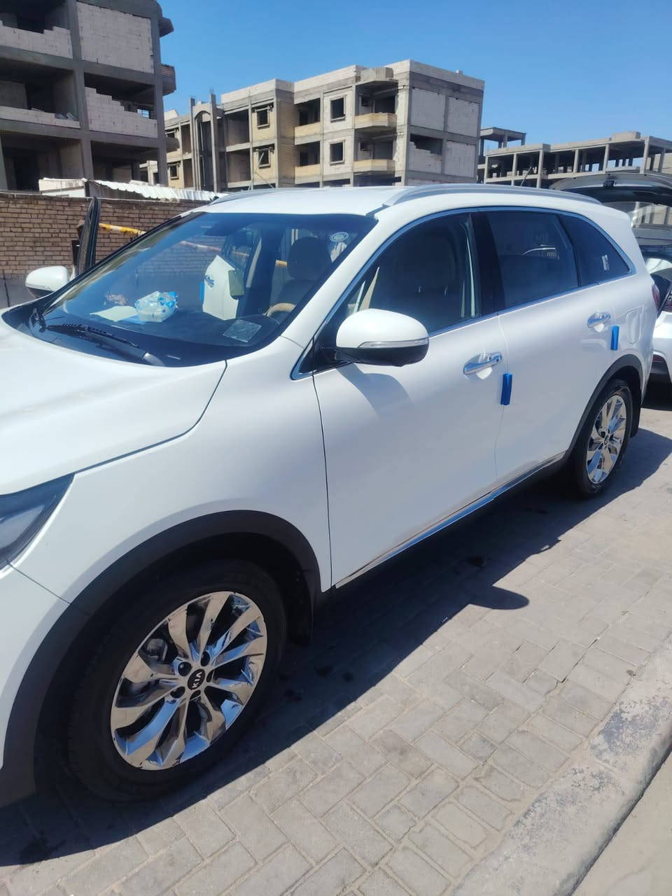 السلام عليكم / سورنتو  2020 خليجي للبيع

كفاله عامه. رقم بصره  تحويل ثاني يوم

كامل مواصفات ماعدا التنته . خمس كاميرات

السعر 265 ورقه

اخوان انه مكلف بالنشر 

هذا رقم صاحب السيارة 

*********** البصرة, العراق
