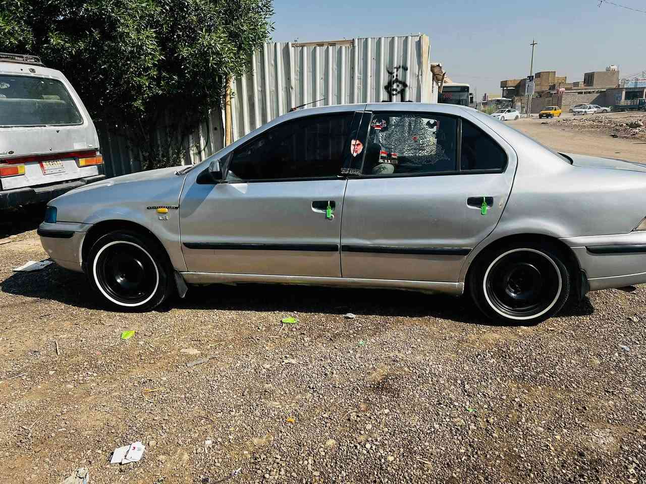 لبيع سمند مديل 12مكينه وكير جدد كشره شوفت عينك مكفوله من ضربه بيه خياسات قليله دواخله حلوه باتري جديد تخم تاير سعر سياره 20وبيه مجال بيع كوم حديد ماندل راعيه بيه عل موجود مكاني نجف شارع المطار ***********
