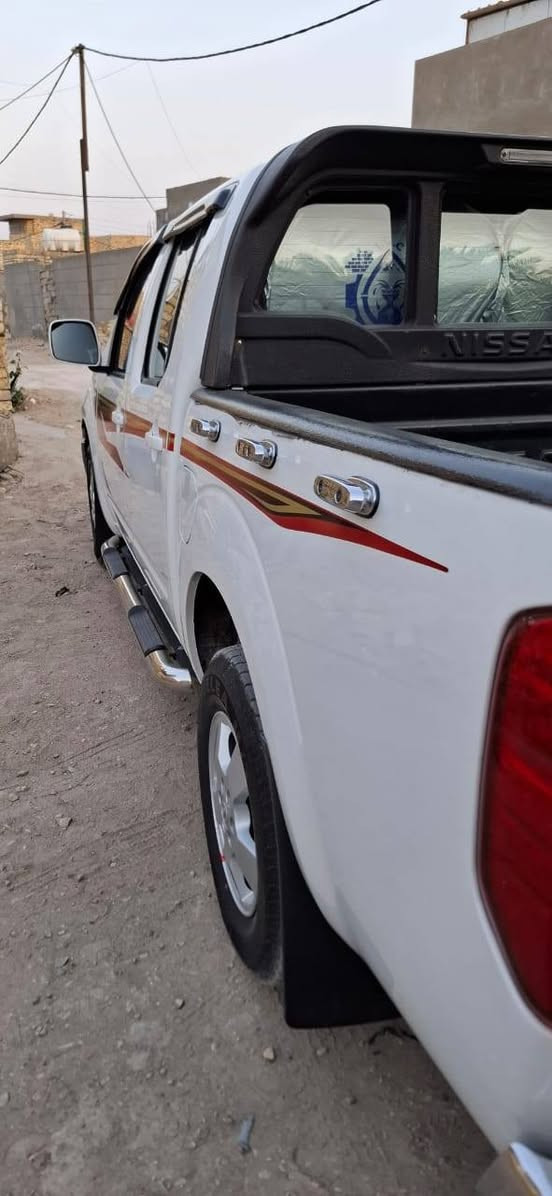 السلام عليكم
بيكم نيفارا موديل 2014 رقم قادسية ( انكليزي)  ( بسمي)

كفالة عامة تخم تاير حدادية كهربائيات كلها شغالة

المكان الديوانية _ للاتصال ***********
