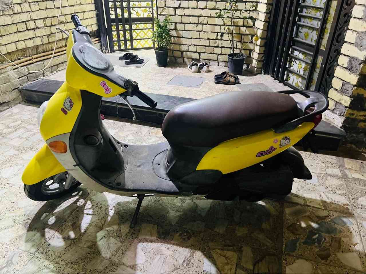 نقصها تريشه يمنه الجوه ودكمه سلف الدراجة مرتبه مال بيت والله ماطالع بيها هواي Colombo, Sri Lanka


**إذا كنت صاحب هذا الإعلان وتريد حذفه لأي سبب، رجاءا أرسل رسالة إلى الدعم الفني**