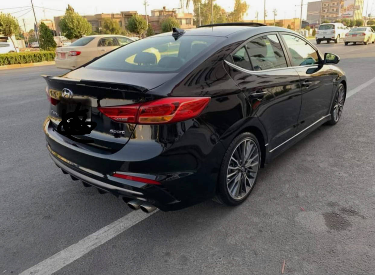 هيونداي النترا سبورت 2018
 • الموديل: 2018
 • السعر:  11,000$ وبيها مجال 
 • الممشى: حوالي 22 ألف ميل
 • الرقم: بغداد
 • مكان السيارة: بغداد
 • الهاتف: ***********

المواصفات:
 • سيف
 • محرك 1600 تيربو
 • أوتوماتيك
 • نسخة Sport الأصلية
 • كل ميكانيكها جاهز وعلى بلد منظومة التبريد كاملة
 • المي كله بلدِي وما مبدل بيها شيء
