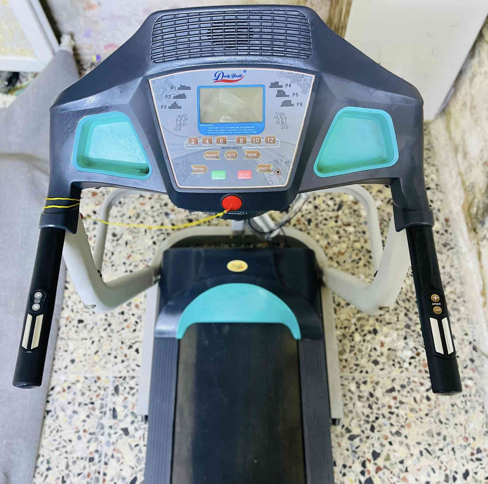 سلام عليكم جهاز جري للبيع وزن مفتوح وجهاز رجاج مع الحزام جاهز جهاز مستعمل قليل شغال وبحاله جيده سعر 250 وبي مجال بسيط وماكو هيج جهاز وزن مفتوح بهيج سعر الاستفسار  *********** مكاني بغداد مدينه الصدر
