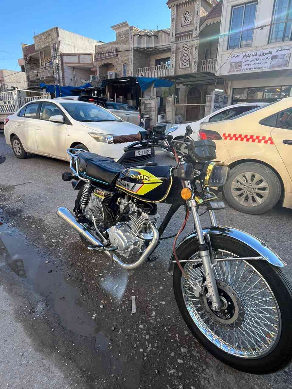 دراجه للبيع سونك مكينه كبس 4 كير 125cc
نضافه 99% المكان اربيل السعر 650 وبيها مجال بسيط واتساب  ***********
