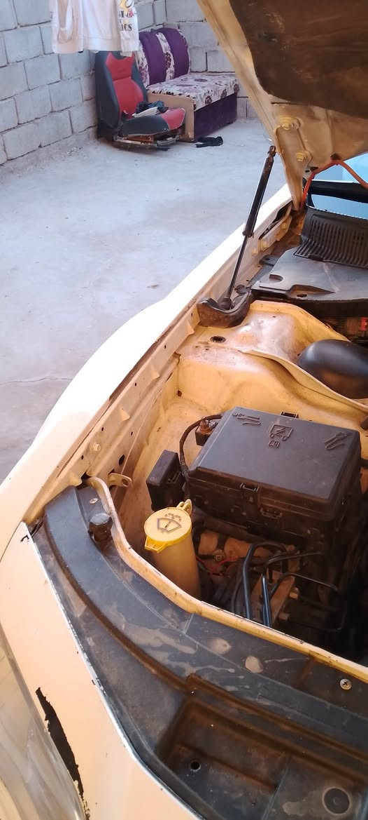 اوباما ادوات مكفوله من الكص والضربه والسرقه والانتربول موديل 14 كندي محرك جديد قبل يومين شاده  السعر 110بيها مجال قليل بيع فقط ما اراوس السياره محجوزلها يوم 7/4كشف رقمي ***********مكاني بصره ابو الخصيب البصرة, العراق
