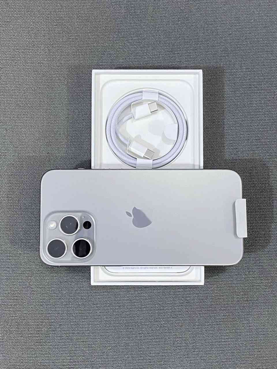آيفون 15 برو ماكس
ذاكره 256 
جهاز جديد مامشتغل ابد بس مفتوح الكارتون 
السعر مليون 500 
مكاني حله مركز مدينه 
***********
