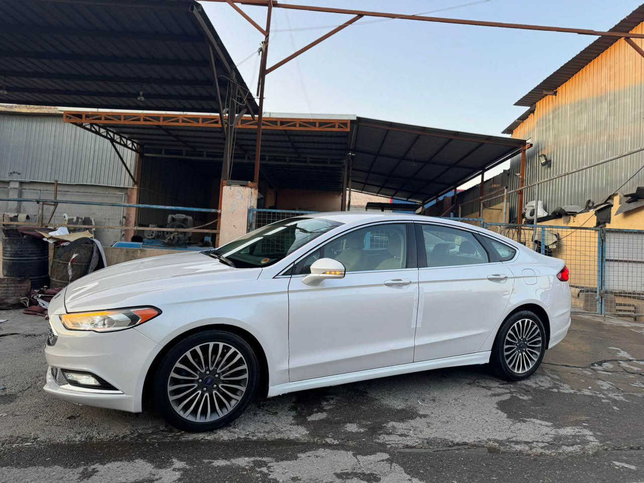 سلام عليكم

Ford fusion 

2017 

مواصفات تيتيانيوم

بدون سلايت 

محرك 2.0 توربو

گير ماوس 

بةسمة شةغال

كوشنات جلد+ كوشن خةرن+ كوشنات هيتةر

گير شفت

لايتات زينون بلادى ويل كروم

ماشى 80,000 

محرك مامفتوح شرط فحس

شوية بونيت سبغ ارباگ ستيرن سيستم

بدون دواخل كل شرط

سنوية جديد

سعر 115

عنوان اربيل
*********** أربيل, العراق
