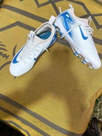 آير زوم • سبورت • ٣٧٫٥ و٤٠