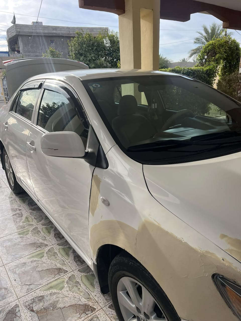 سلام عليكم عندي كورلا 2013 مراوس حسب القناعه
السيارة خير من الله صدر او حداديه كليه جديده تيارت تديفه  او تبريد كل جديد بيه كم قطعه صيغ ابيع حزام دواخل جديده كامره او شاشه او كامره رقم بغداد دولي هزه او سنويه جديده 29 السعر 125 او بيه مجال *********** او ***********
