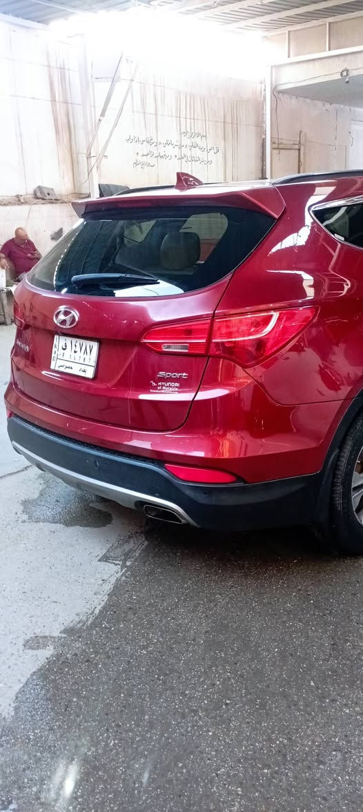 سلام عليكم سنتافيا امريكي محرك 2400  GDi
بانوراما 
جلد
تحكم استيرن 
بصمة أبواب
بصمة تشغيل 
تخم تأثير
محرك جديد
تدفئه وتبريد باالمقاعد الأمامية
وبعد مواصفات
باسمي بغداد 
السعر 123
وبية مجال بصيط
***********
***********
