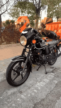 سلام عليكم دايوان كلاسيك للبيع نضافه 100% ماشي قليل سنويه لحد 2030  شرط تحويل ثاني يوم سعره 2مليون و550 
رقم هاتف  *********** مكان سليمانية
