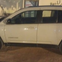 مره خصت الدمن سياره جيب كنباص 2017تخم تاير سياره جاهزه بيه ضربه بل بجم...