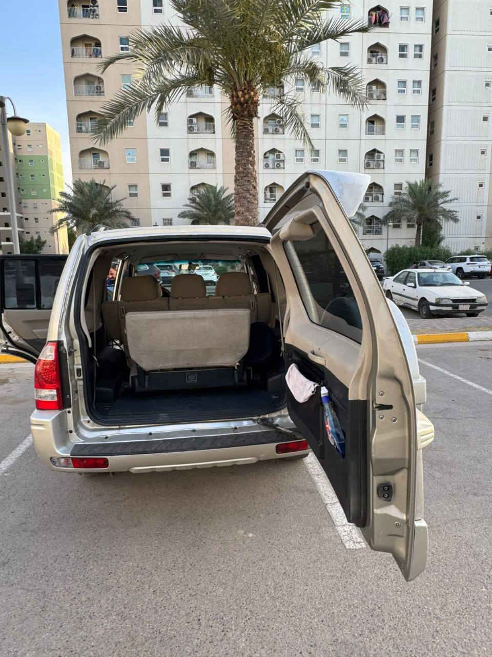 سلام عليكم
من رخصت مدير الكروب المحترم
باجيرو موديل ٢٠٠٧السياره كير محرك ٣٠٠٠صدرخلفي امامي جديد السياره كفالة ماعدا ربع الاخير بالجاملغ وره السايق صبغ
السياره اباسمي شخصي
***********
٩٥ اوبيها مجال انشاالله
