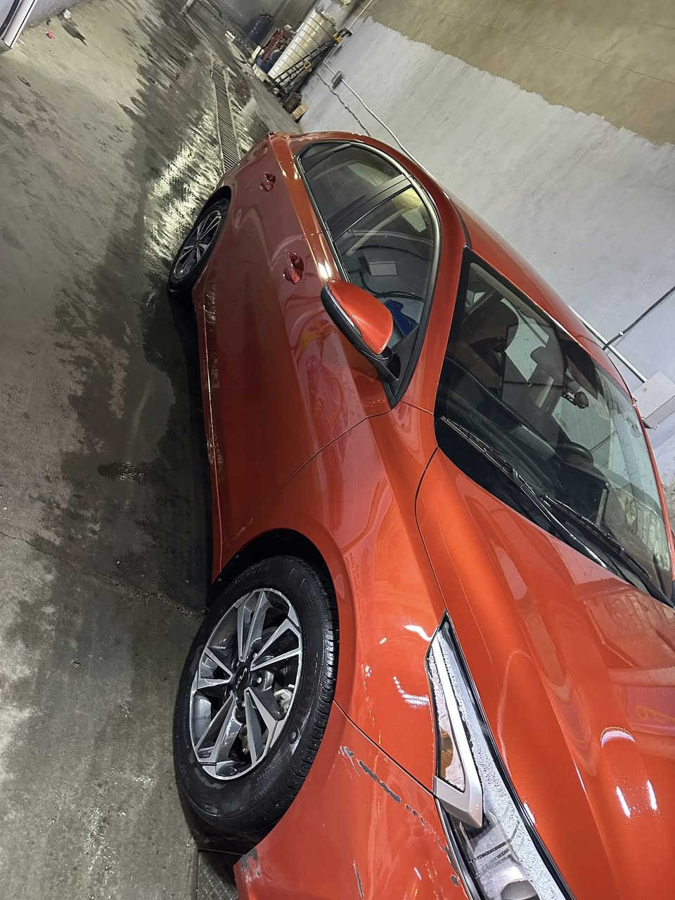 السلام عليكم
كيا فورتي موديل 23 للبيع 
مكينه 2000 دووش

ماشية 20 الف 

مكانها بغداد حادثها موضح بالصور 

السعر 162 

***********
