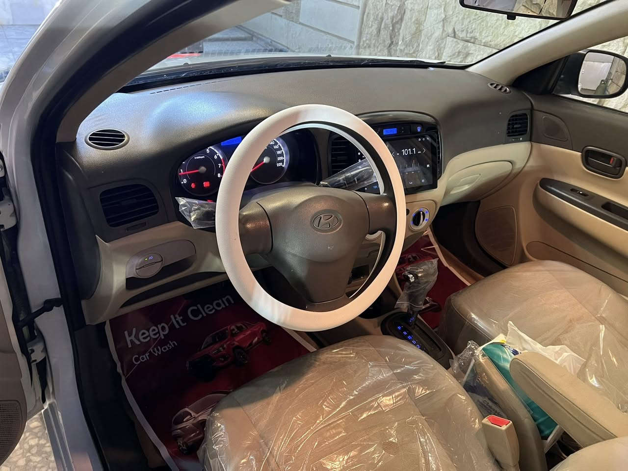 اكسنت 2011الشركة العامة للسيارات ناشر بيها مقطع فديو موضح كلشي بي ماشية 160 الف عنوان بغداد الجديدة موبايل ***********
