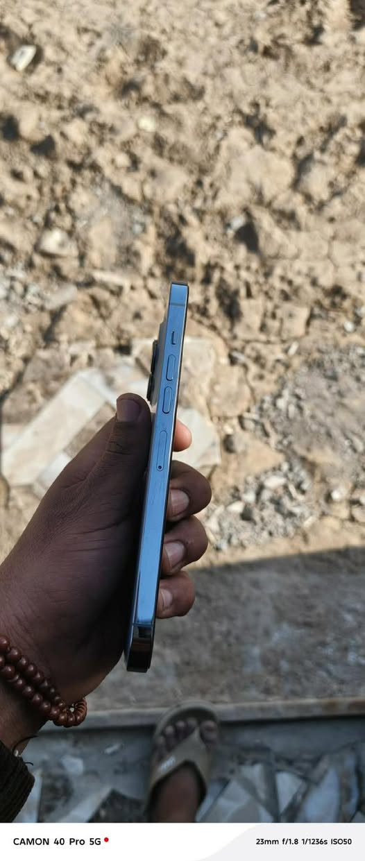 السلام عليكم جهاز13برو ماكس جهاز مكفول من كلشي بس البطاريه مصعده95الاصلية88نموذجAذاكرة256تجي افحص يلا تأخذ السعر700وبي مجال ***********
