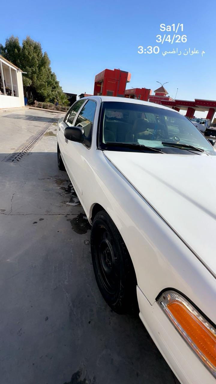 فورد فكتوريه 2006 مزاد مرقم تحويل كبل ابسمك  كله جديد هزه وسنويه رقم نجف  نقص بس تبريد وصدر 50بل ميه.    للاستفسار على الرقم ***********
