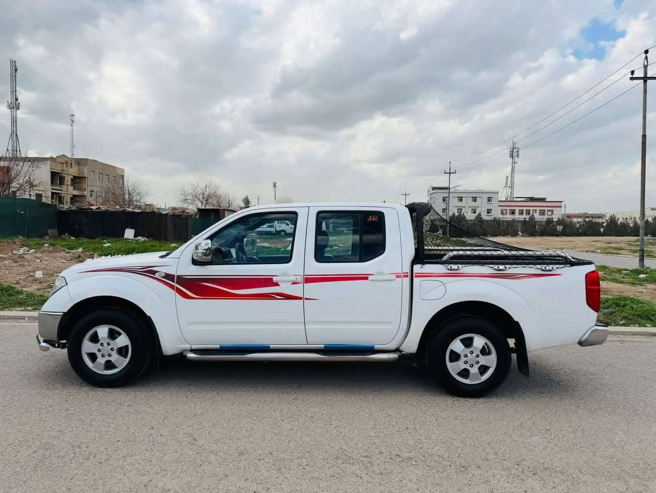 ئۆتۆمبێل: ناڤارە مۆدیل ٢٠٠٩ 

گێر حادی ناو سوور 
چوار جام کارەبای ئاوێنە کارەبای

ســــعر $ یەک کۆمێنـت بکە راســـتەوخۆ بــۆ دێـــت🟢

 شاشە ئایپاد و کامیرە تەبرید سارد و گەرم بەشەرت 
قفل مەرکەزی گێر و مەکینە و ئاکسل و شانسی بەشەرت تەقە و رەقە بەشەرت 
بەناو کردن و غەرامە بەشەرت
 سەنەوی و ژینگە و رەقەم هەمووی نوێیە
 رەقەم هەولێر 
١ پەلە بۆیاغ پشت و پێش کەپس غاز و بەنزینە سەیارەکە 

ژمارەی خاوەن سەیارە👈: ***********
