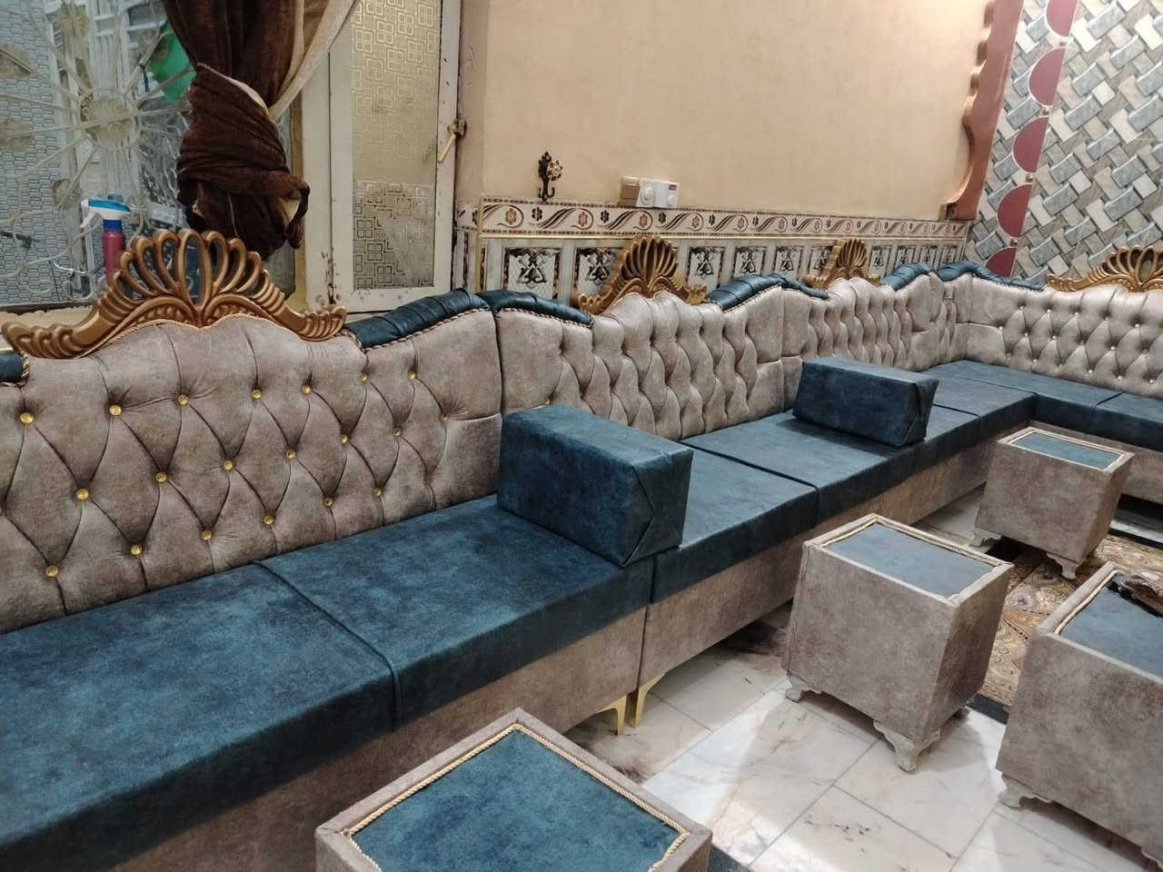 تم بعون الله عمل ديوان الئ احدالزبائن الاخ عباس
 حسب الطلب شغل تسكام درجه أولئَ لخشب لروسي والبلوك الأسود   والقماش تركي والاسفنج اكسترا حسب الطلب لعمل كافة أنواع التخامة والديوان وبأسعار مناسبه ضمان عشرة سنوات ومن الله التوفيق ***********
العنوان  معمل الاخوين ذي قار  الشطره
