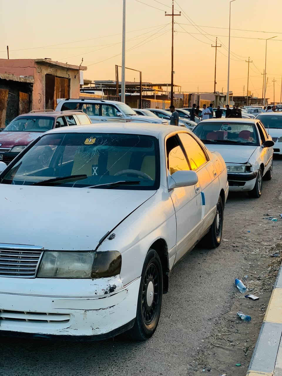 السلام عليكم بطه متصل مديل 92 حبل حبل دواخل تخبل حيل حلوه نضيفه نشاط مفوله كهربائيات كلها شغاله 
المسجل شغال بلادي 
لايت عالي ناصي زنون محرك 2 ونص 
مواصفات حيل حلوه وكاعده لا تنقص ولا تبخر السياره السعر 16ورقه بيها مجال مكان السياره بيجي ***********
