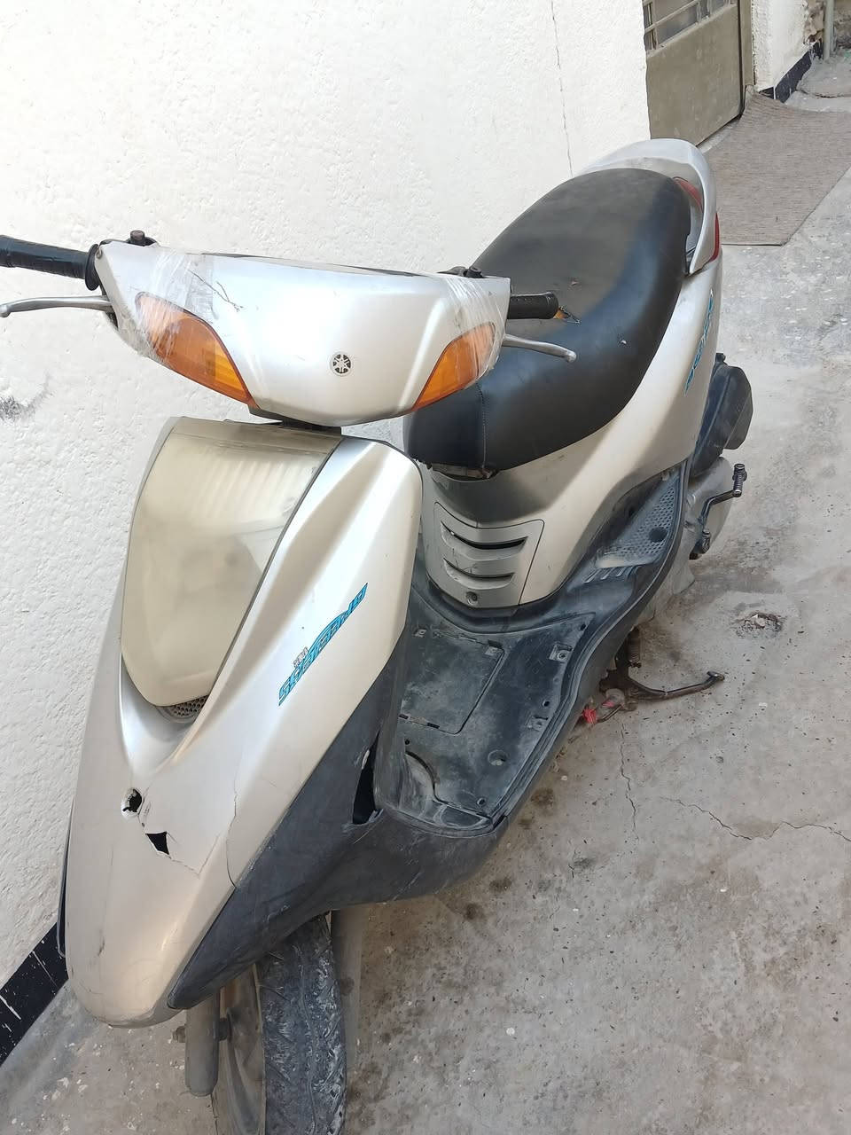 دراجة بريز ، محركها ما مفتوح ، شاصيها اصلي


**إذا كنت صاحب هذا الإعلان وتريد حذفه لأي سبب، رجاءا أرسل رسالة إلى الدعم الفني**
