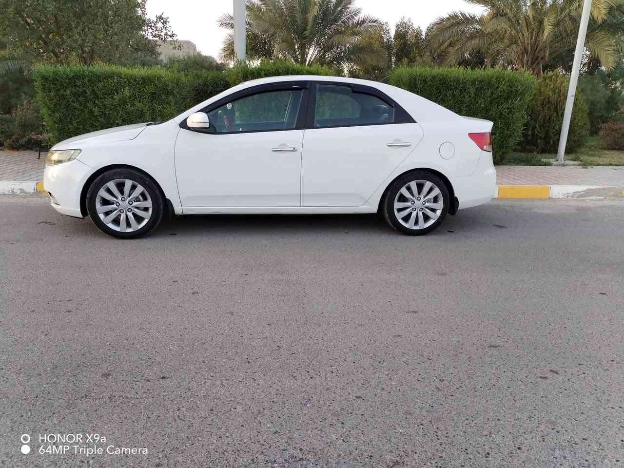 سلام عليكم البيع وبسعر مناسب 105وبيه مجال شي قليل سيراتو موديل 2013 سيارة مكفول كفالة عامه بدون صبق ولا تبديل كير6  نمر شرط بدون عيب محرك شرط التنقيص ولا تبخير ولا مفتوح تبريد ثلج تخم تاير جديد صدر جديد سيارة مكفول كفالة بدون عامه من الصق والا تبديل رقم دهوك دولي سنوية الغاية 30 شرط القرامات والتحويل مكان تكريت الديوم اتصال على  *********** ملاحض عتذر عن القصط والوعد
