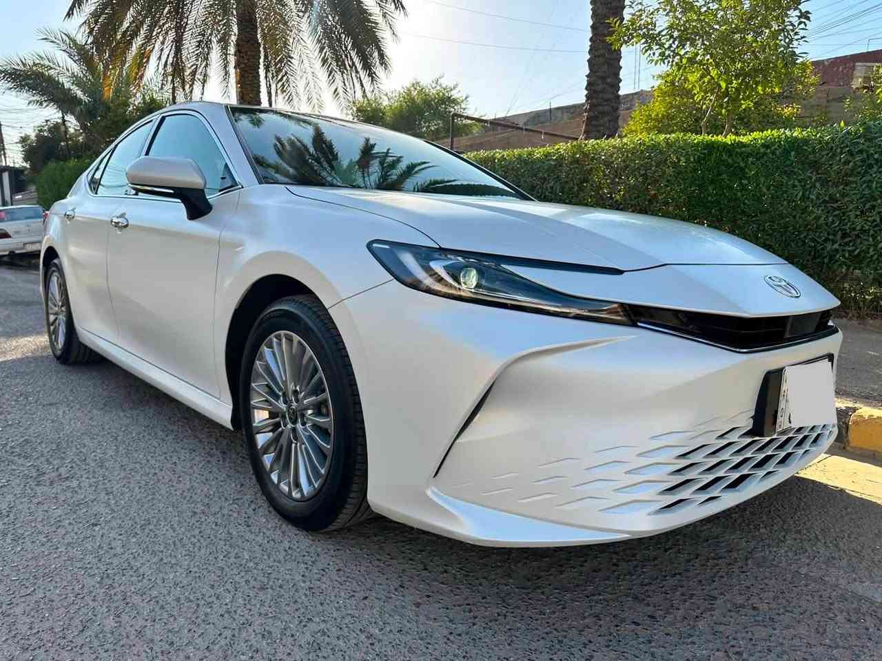سلام عليكم
للبيع تويوتا كامري هايبرد
بيع فقط بدون مراوس
موديل: 2025 
وارد خليجي (الصين)
ماشية :1000كيلو  زيرو 
مغلفة ppf matt
مكفولة من كلشي 
بصمة تشغيل
فتحة سقف
كشنات كهرباء 
كشنات جلد 
داخل قرميدي
سايد بريك إلكتروني + أوتو هولد
لايت زينون
شاشة + كاميرا
رادار
كروس سرعه 
قطعتين تبريد 
تحديد مسار
تبريد لمس
العنوان:بغداد العامريه
السعر:(٣٨٠٠٠٠٠٠) مليون دينار عراقي
للاستفسار : ***********
