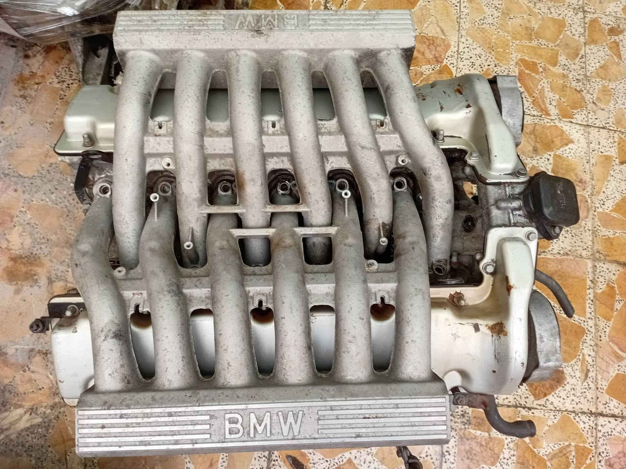 مكان بغداد *********** ادوات حاوية وارد يابان مكاين شرط البطن مالهن اصفر
