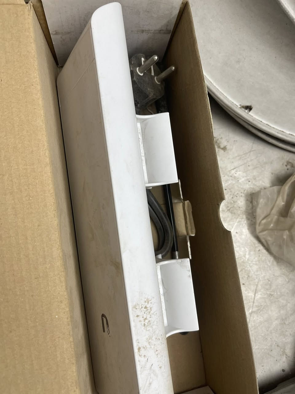 اجهزة انترنيت للبيع
نانو m5

Xw

لوك جديد حتى باكيت وشناطة الاصلية 

لايت بيم عدد٢

راوتر مايكروتك لايت هم جديد عدد٦

تواصل على الخاص


**إذا كنت صاحب هذا الإعلان وتريد حذفه لأي سبب، رجاءا أرسل رسالة إلى الدعم الفني**