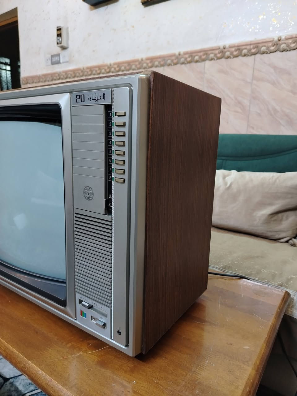 السلام عليكم
تلفزيونات ثنين للبيع
نشونال
قيثارة
نضافة عالية جدا
الصورة مو واضحة كلش
ما اعرف السبب تنضيف تنضيم

السعر الواحد 85 الف
عنوان بغداد
الحبيبية
***********
