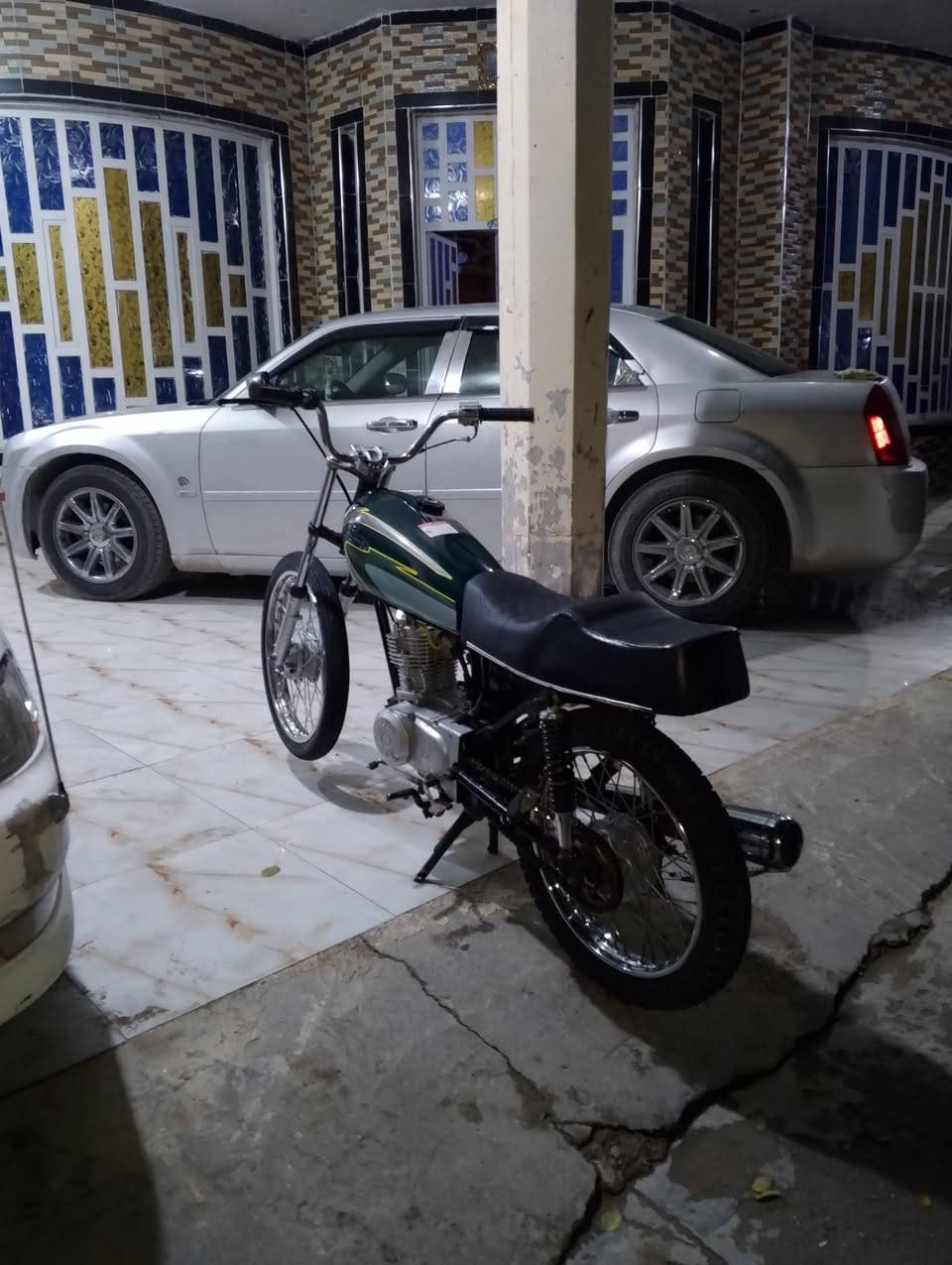 نامه أدوات مكفوله من السرقه محرك مفتوح تجفيت جديد صارله سبوع كلجات جدد كامله ماعوزه شي ريده 400 وبيه مجال قليل *********** مكاني كرنه ثغر
