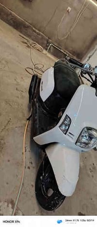 دراجه بوليس للبيع 2007 دراجه خير من الله نكره سلف تخم تاير جديد  07755...