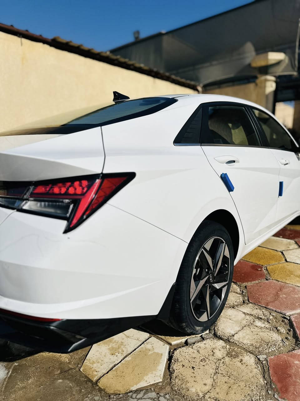 اعادة نشر بسبب الوعود الكاذبة                          هيونداي النترا موديل 2021 خليجي فول مواصفات محرك الفين دوش رقم اربيل 
شاشة وبصمة وتشغيل عن بعد واشاير بالمري 
مري متحرك 
اشارة ترحيب عند الاقتراب حساسات امامي خلفي  
تبريد خير من الله
حدادية جديدة 
تخم تاير جديد
ادامة كاملة للمحرك 
بيهه بارد قليل بالجهة خلف السائق ورصعات بسيطة اثر حصو 
السعر $165 
للتواصل خاص أو الاتصال على الرقم ***********
