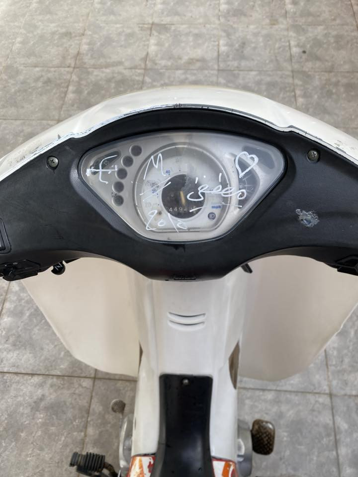 للبيع السعر 600.                                                    اتصل***********
