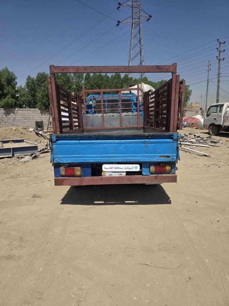 سيارة بينجو جاهزة للعمل كلشي ماعايزة رقم بغداد مشروع وطني مالكها موجود بالنجف موديل 95 سنويه 26 شهر السابع السعر 50 قفل العنوان الديوانية رقم ***********
