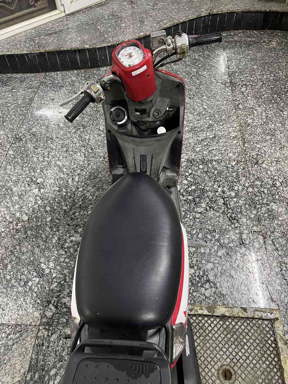 ماكس بوليسي كفاله عامه بلاد 
كفرات ختم واحد ويه المكينه 
سلف بلاد 
كابريته بلاد 
دبل امامي خلفي شغال 
لايت امامي زنون 
صطاب خلفي رماش 
اشاير شغال 
عداد كيلو متر /  طوافه بانزين شغال 
دراجه كله بلاد 

سعر 950 الف  
رقم ***********
