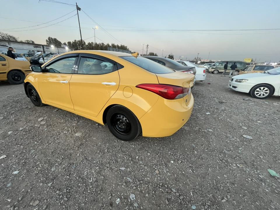 السلام عليكم النترا 12 امريكي مكينه 1800 كير مكينه حداديه خير من الله سياره جاهزه مال شغل رقم بغداد السعر 87 وبيه مجال بسيط للستفسار *********** على فيس مامتواجد واتساب مفتوح
