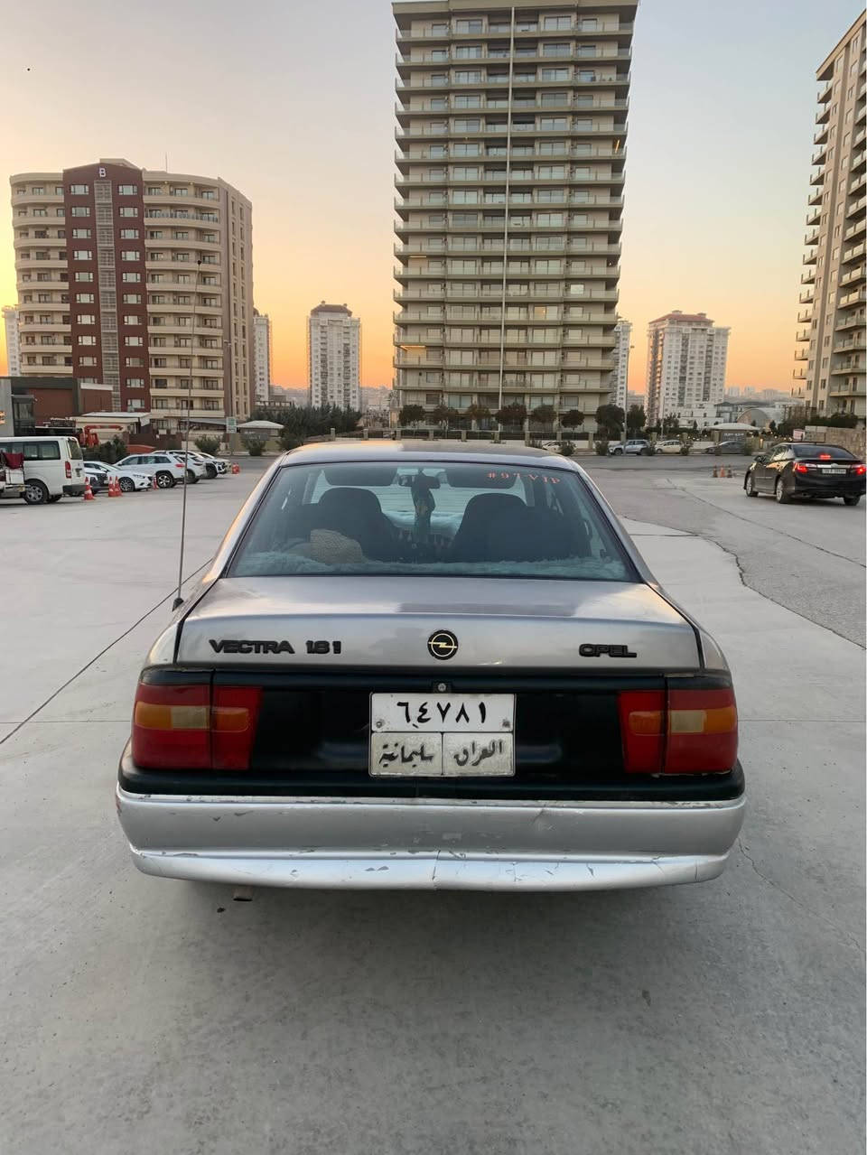 سەرەتا بە ناوی خوای گەورە
ئۆپل ١٩٩٠ گێڕ عادی ڕەقەم سلێمانی مەکینە ١٨ ی مەرغوب یەک نۆزل گێڕ و مەکینەی بەشەرت تەحویل و غرامەی بە شەرت پێش و دوای تازە داگیراوە تەقە و ڕەقەی هیچ تیانیە کامل کارەبای و ناوگێچی بەشەرت مەزبووت ئیش ئەکات ٢ جام کارەبای گەرمی مەزبوت گێچی بەنزین مەزبووت کامل پێشی تازە گۆڕاوە لایت و دەعامی و ئیشارەت کامل جایزە ماڵی دۆستە پێش و پشتی کەپسە بێ دەعم قرچی بچوکیشی نیە کلاج و عەینەی تازە گۆراوە ٤ تایە و ویلی تازەی لەژێرە بەس ماشەڵای ئەوێت زۆر نەرم و توند و تۆڵە بۆیاخی زۆر تازە و جوانە کاڵبونەوە و ڕزیوی نیە زۆر بێ عەیبە ماڵی فەقیرە بەنزین هەر ناخوات سعرەکەشی ٣٧ گەڵاو معامەلەیەکی برایانە
ناونیشان سلێمانی 
ڕەقەم تەلەفون و واتسئاپ و ڤایبەر
0️⃣7️⃣7️⃣2️⃣2️⃣4️⃣2️⃣5️⃣2️⃣6️⃣2️⃣
*********** السليمانية, العراق
