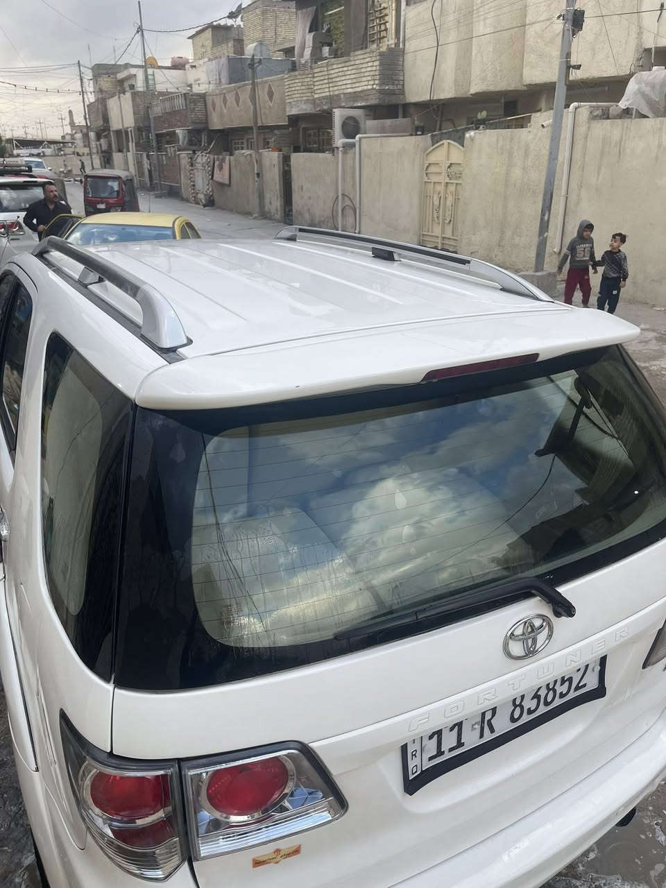 السلام عليكم فورجنل موديل 13للبيع توويل سياره نضيفه وخير من الله بيهه ظربه خفيه رقم بغداد الدولي صدر جديد مكينه وكير مكفولات عارضهه 185 وبيهه مجال تبريد تدفئه كله شغال مابيهه اي نقص هذا رقمي ***********
