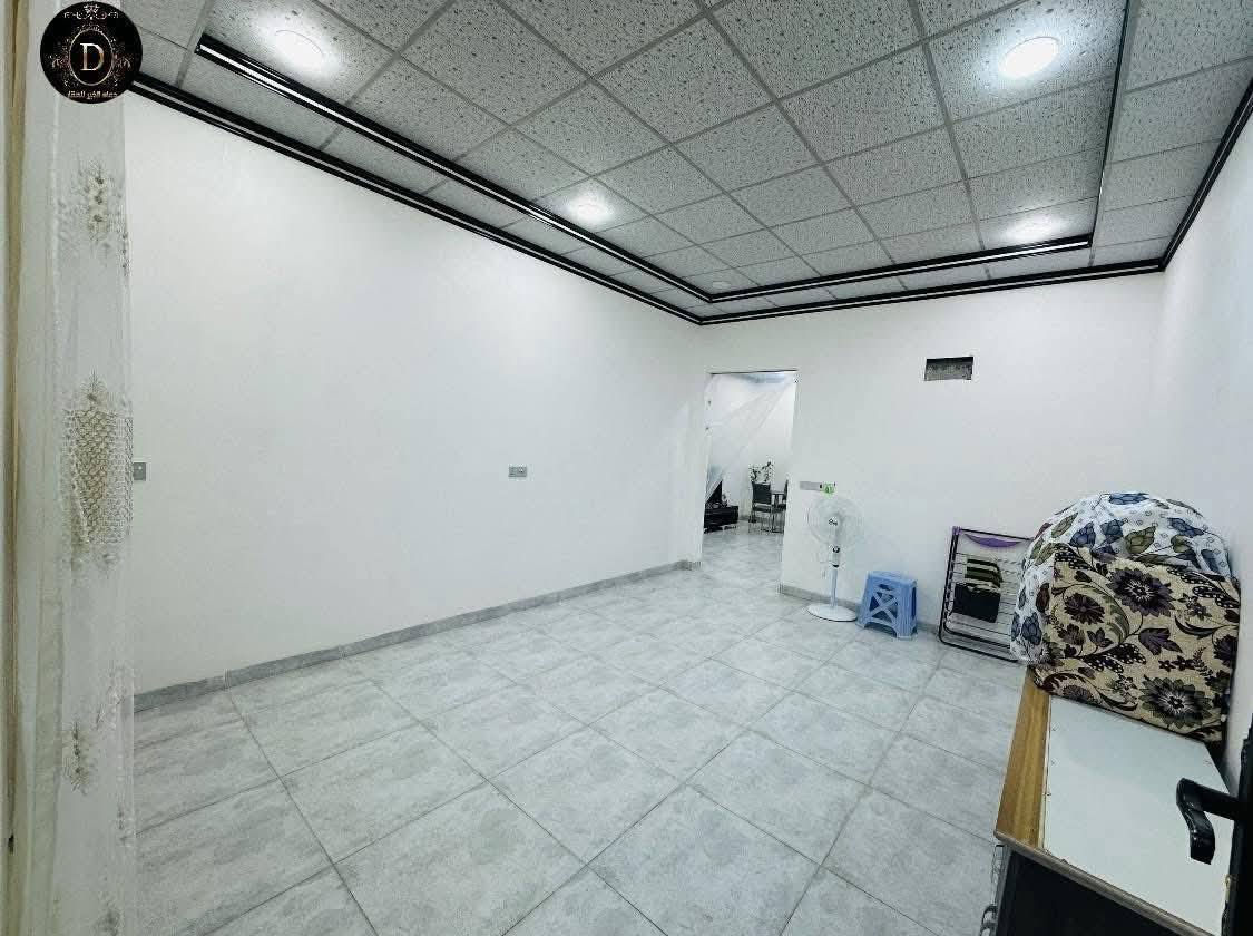 حصرياً لدئ مكتب دعاء الخير للعقار :: دار للبيع ::

في حي الملايين الثانية خلف الگمرك

- مساحة 140.م

طابق واحد
- غرفة نوم + هول + استقبال + مطبخ + صحيات

- خدمات كاملة - ماء + كهرباء + تبليط 

للاستفسار اكثر مراجعة المكتب او الاتصال على الارقام الاتية

📍دعاء الخير للعقار📍
‏‎حي العربي الشارع العام قبل تقاطع العريان
***********
***********
***********
***********
***********
