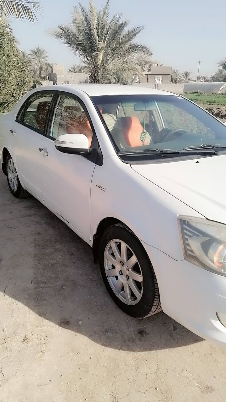 سلام عليكم سياره جيلي موبل ١٢
سياره مكفوله ماعده الجاملغ الخلفي اقل من الشبر سياره جاهزه على اخر حبايه كهربايات كلهه شغاله تبريد تدفىه تخم تاير جديد
دوشمه جديده كير ومكينه جدد مكفولات
الاستفسار تصل علرقم ***********
مكان السياره #بابل #ناحيه #الامام
