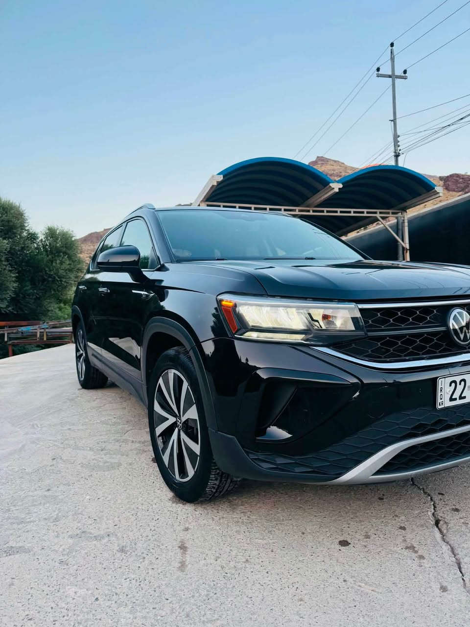 Volkswagen Taos 2022
42 مایل رۆشتووە
١٥ تۆربۆ
دوو پارچە و تەحدیل بێ داخیلی 
بەس سوکان سیستەمە 

مواسەفات:

* موتور: 1.5 لیتر TSI Turbo
* ژمارەی سیلەندەر: 4 سیلەندەر
* هێز: 158 hp
* دەبڵ ئەکسڵ
*٤ مۆدی لێخوڕینی هەیە
* ویل ١٨ی ئینج ئەلۆی 
* کوشن گەرم
* هیتد میرۆرس (ئاوێنە هیتەر)
* نۆزل هیتەر 
* کوشن شامۆ
* کروس کۆنترۆڵ
* وایەرلێس چارجەر (شەحن کەرەوەی بێ وایەر)
* شەحنکەرەوەی تایپ سی
* ئەپڵ کار پلەی
* ئەندرۆید ئۆتۆ
* شاشە ٨ ئینج (شاشە گەورە)
* دیجیتاڵ کۆکپیت
* * دژە خلیسک
* حەساسی قەرەباڵغی 
* لایت لید 
* شەغالە 
* ئاوێنە پرایڤسی (واتە بۆ فوللایت و شەو هیچ کاریگەری نییە) 
* تەبرید مەرکەزی
* برێک بەسمە
* ئۆتۆ هۆڵد (خۆی لە ترافیک لایت و ڕاوەستان ئەکوژێتەوە)
*بۆ زانیاری زیاتر پەیوەندی بکەن  بەم ژمارەی خوارەوە
*********** شومان, أربيل
